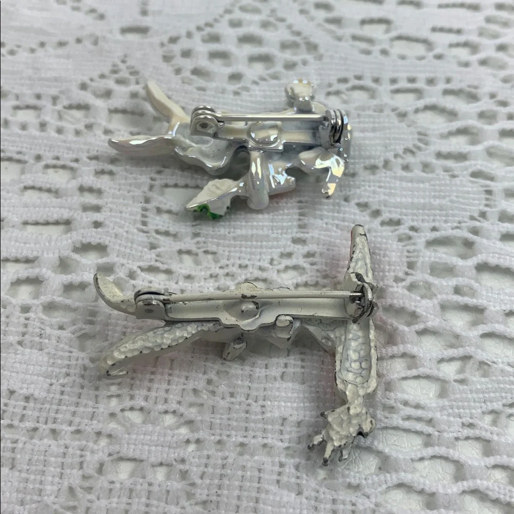 Vintage Bunny Rabbit brooches Pins Set Pink and iridescent Set of 2